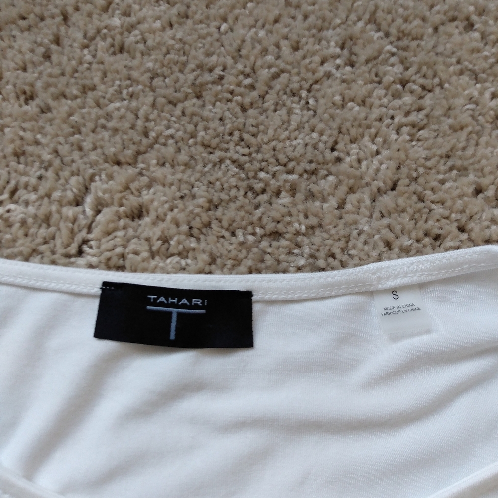 Tahari white ivory pleated puff sleeve top size S - Picture 5 of 8